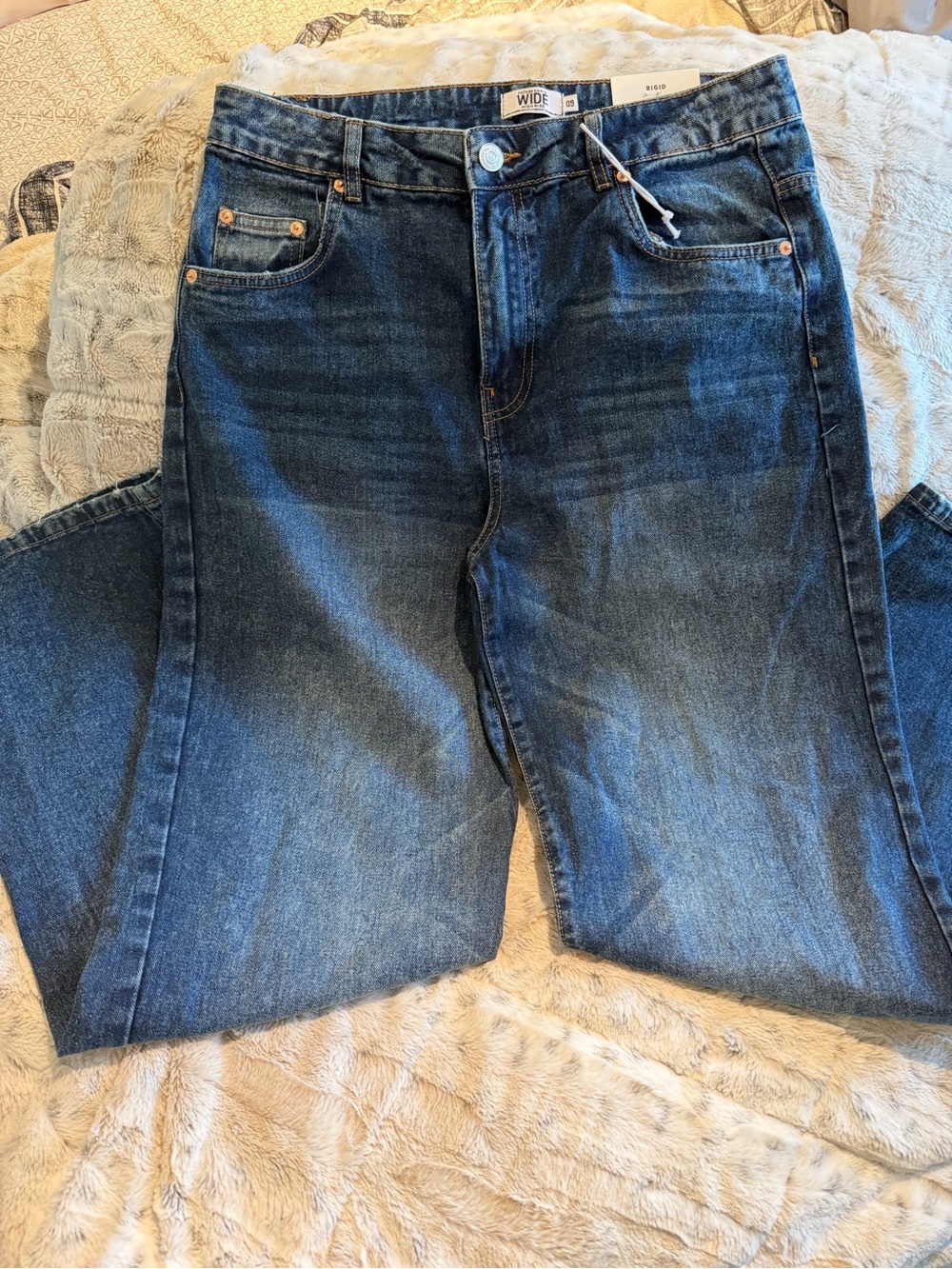 Refuge Wide-Leg Jeans - Size 9